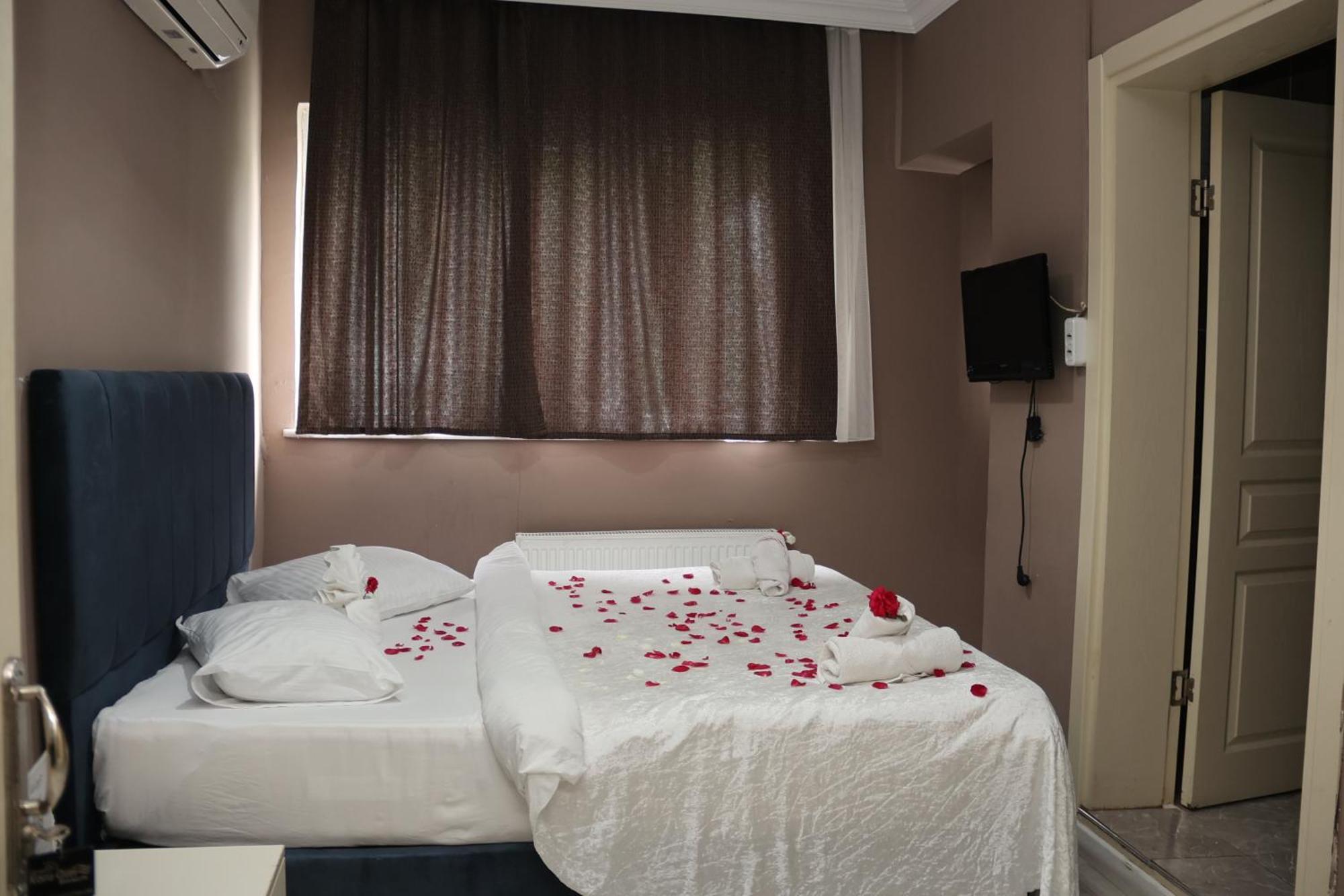 Grand Koru Hotel Beach ヤロヴァ エクステリア 写真